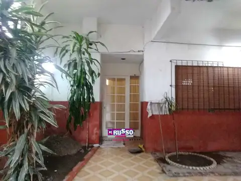 Depto Tipo Casa en Venta en Tablada, USD 50.000