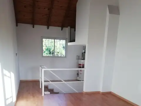 Casa en Venta con 1 cochera