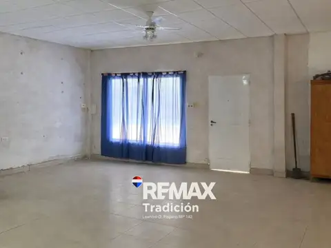 VENTA CASA + LOCAL COMERCIAL,  SOBRE RUTA 90