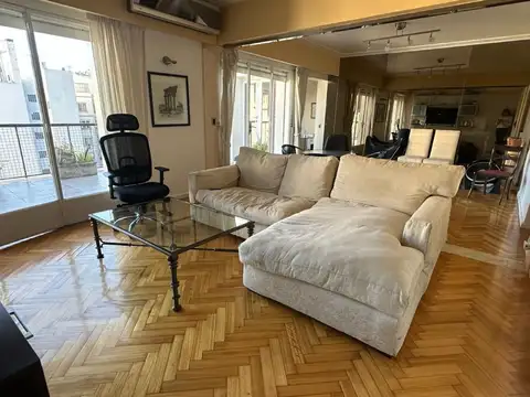 Departamento en Venta de 5 ambientes