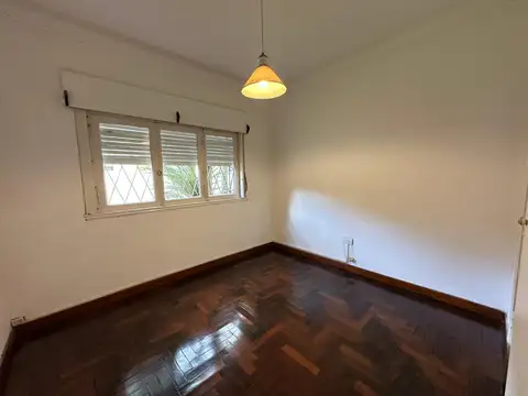 Depto Tipo Casa 3 ambientes con 2 baños