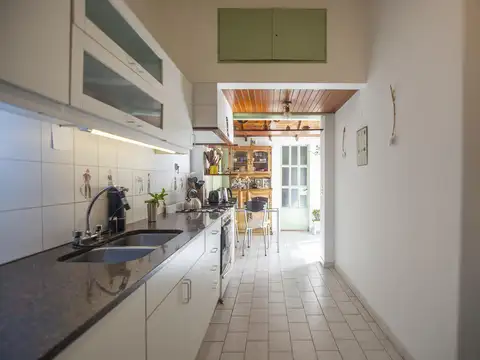 Depto Tipo Casa en Venta de 4 ambientes