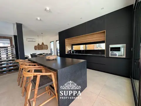 Casa en Venta al Noreste