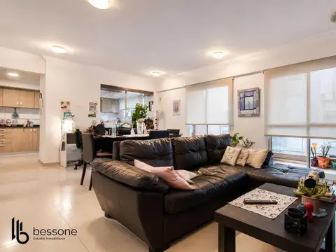 Departamento 4 ambientes con 2 baños