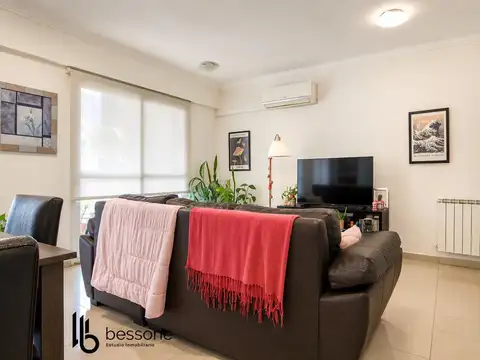 Departamento en Venta en La Perla Norte, USD 179.900