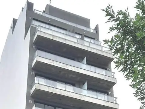 1 AMB 45 M2 TOILETTE   2 AÑOS A LA CALLE .BALCON 4,5 X1,15