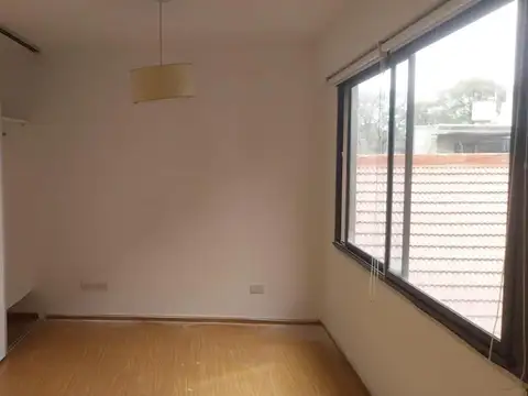 Departamento en Alquiler en Chacarita, $ 720.000