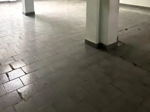 Local en Alquiler en Ramos Mejía, $ 2.000.000