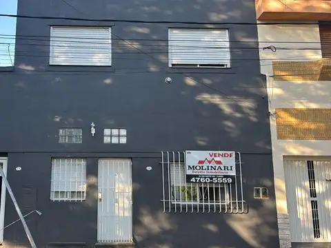 Casa en 2 plantas proximo a san martin y mitre