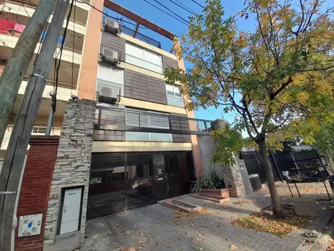 OPORTUNIDAD - Departamento de calidad Piso de 50 m2 - Zona inmejorable -