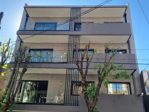 Departamento 3 ambientes en venta en  San fernando - Vias/Centro