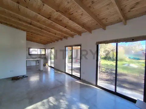 San Martin 100, Piso 0