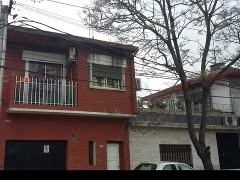 VENTA DEPARTAMENTO PLANTA ALTA 3 AMBIENTES, CASEROS