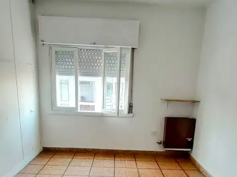 DEPARTAMENTO PH SOBRE AV MITRE
