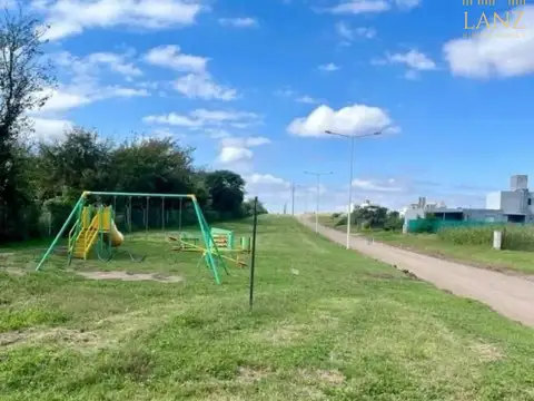 Terreno en Venta 30  mts Fondo