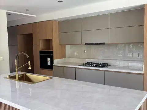 A ESTRENAR casa en venta Fincas de Hudson