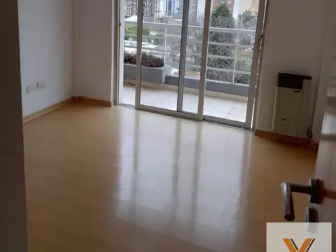 Departamento en venta - 2 Dormitorios 2 Baños - Cochera - 100Mts2 - Morón