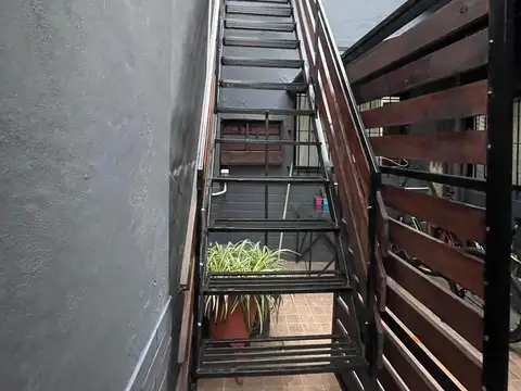 Depto Tipo Casa en Alquiler de 1 dormitorio