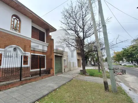 Oncativo 400, Piso 0