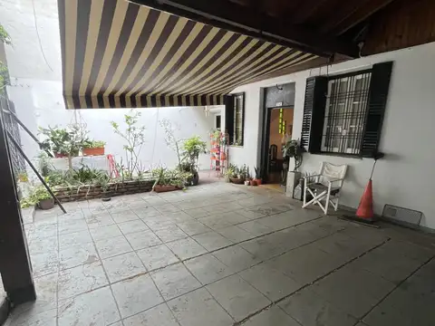 VERSALLES.  Gral. paz 9700