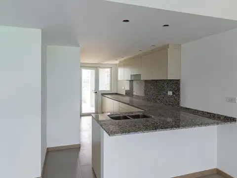 Departamento 4 ambientes con 3 baños