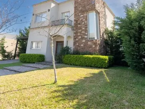 Avenida Doctor Honorio Pueyrredón 5500