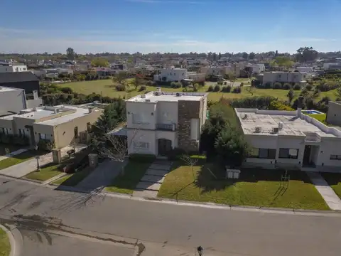 Avenida Doctor Honorio Pueyrredón 5500