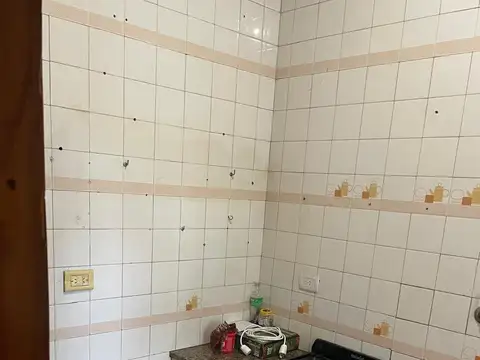 Depto Tipo Casa en Alquiler 50 años