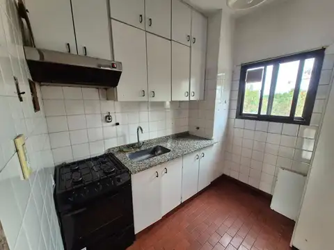 Departamento en Alquiler en Wilde, $ 780.000