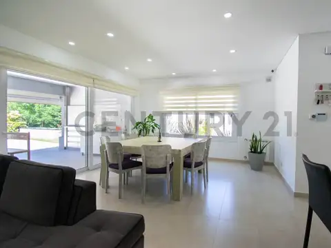 Casa en venta en Miralagos II