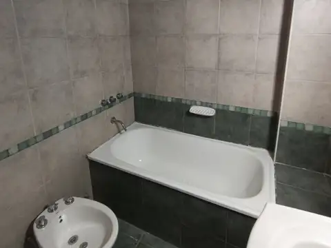 Departamento en Alquiler en San Justo, $ 370.000