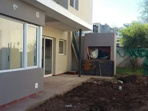 La Catalina Duplex esquina excelente