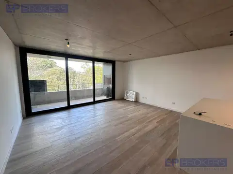 VENTA 2 AMBIENTES CON COCHERA Y TERRAZA EN SAN ISIDRO A ESTRENAR