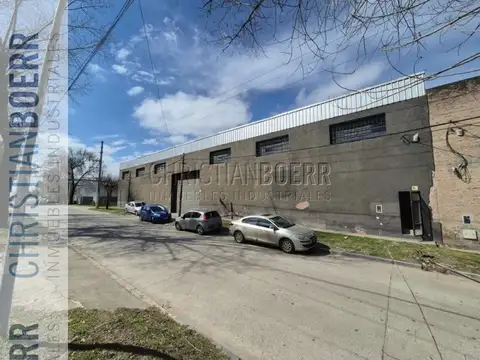 TRIANGULO SAN EDUARDO - DEPOSITO 1.315M² EN ALQUILER