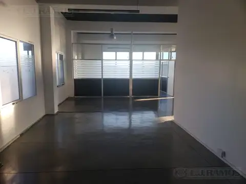 Alquiler de oficina de 140 m2 en Beccar