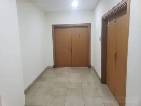 Oficina en Alquiler al Este