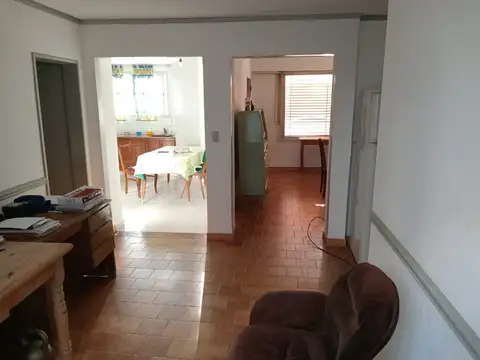 Casa en lote propio todo en  bajos 3 amb