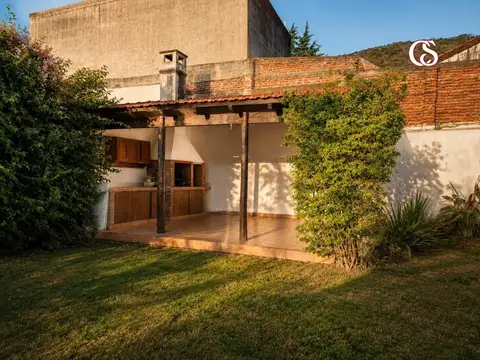Casa en Venta en Barrio Tres Cerritos, USD 165.000