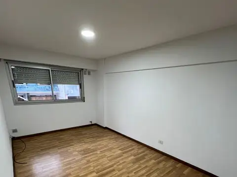 laprida 2000, Piso 1