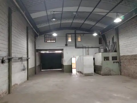 Galpon en Alquiler en Centro  - Moreno, $ 2.200.000