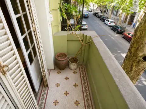 Depto Tipo Casa 6 ambientes con 1 baño