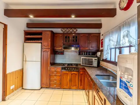 VENTA CASA 4 AMBIENTES WILDE AVELLANEDA