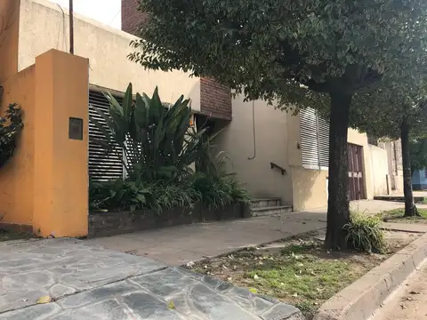 Casa en Venta en Lobos, USD 108.000