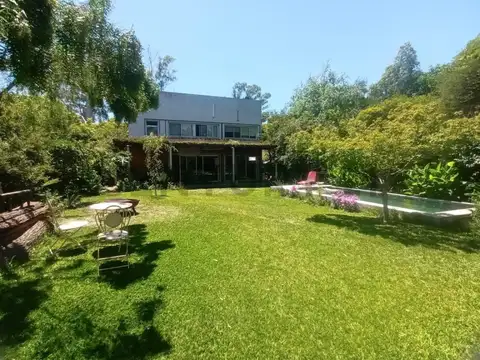 Isla de los Estados 500, Piso 0