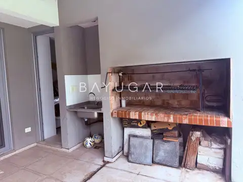 Venta Casa en Mapuche Country Club , Pilar . Apto crédito