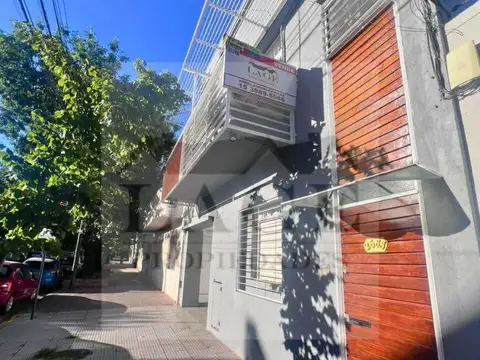 Depto Tipo Casa en Venta al Este