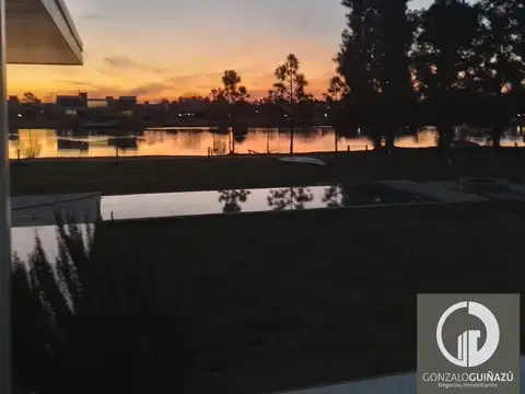 Casa en Venta en Puerto Roldan