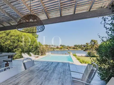 Casa en Venta en Villanueva, USD 485.000