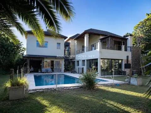 Venta Casa en Saint Thomas 4 Dormitorios Canning