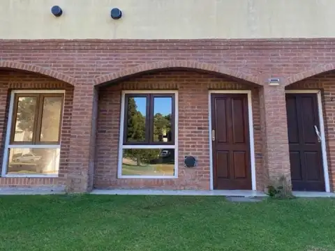 DUPLEX EN VENTA EN PINAMAR .OPORTUNIDAD !